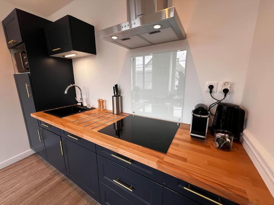 Appartement Richard Merrill 2 Personnes En Plein Centre Sainte-Mere-Eglise Ngoại thất bức ảnh