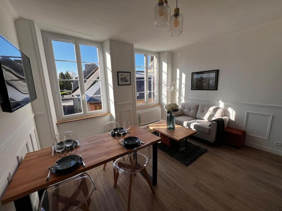 Appartement Richard Merrill 2 Personnes En Plein Centre Sainte-Mere-Eglise Ngoại thất bức ảnh